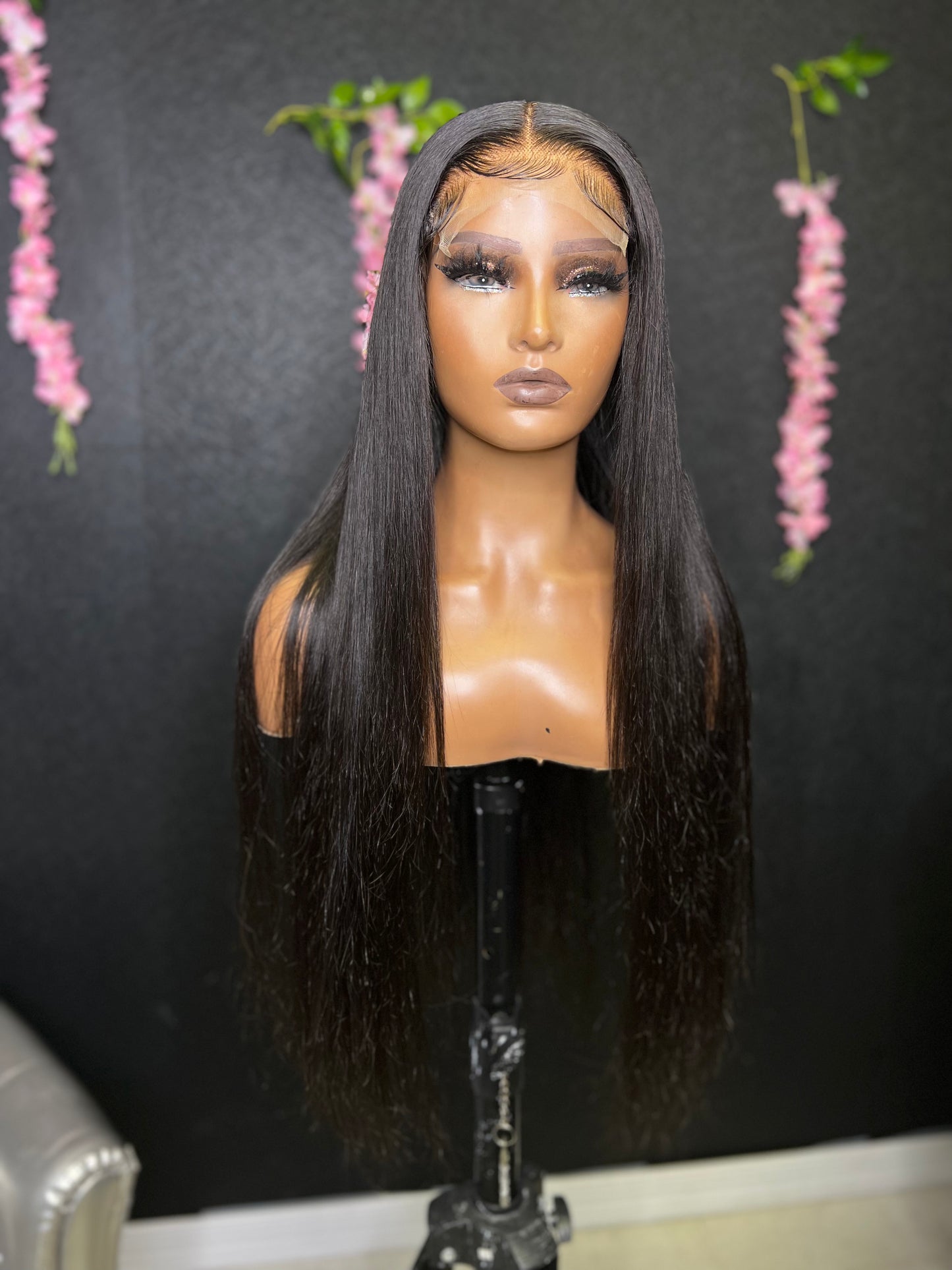Straight frontal wigs